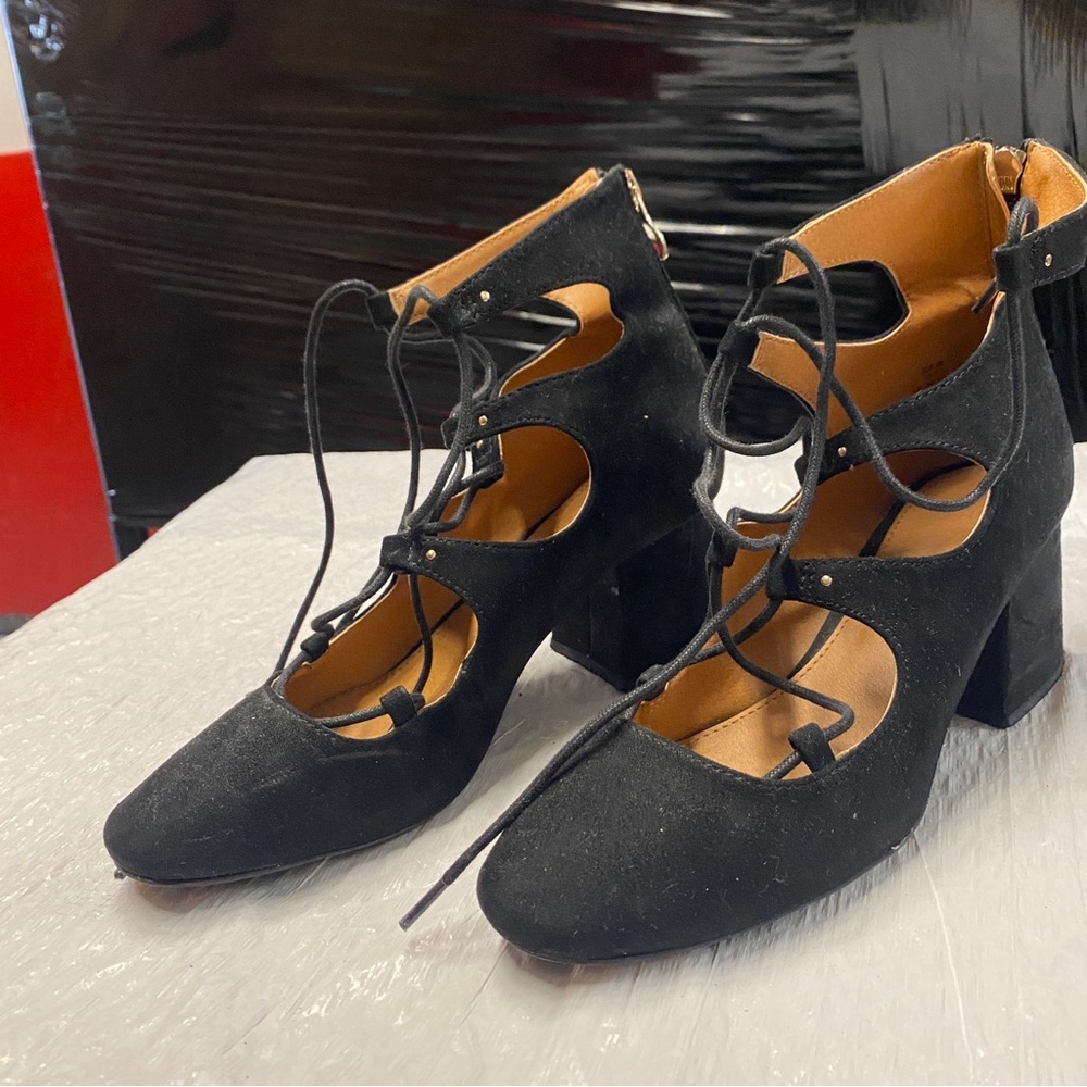 H&M Block-Heel Ankle-High Lace-Up Pumps | Size 7